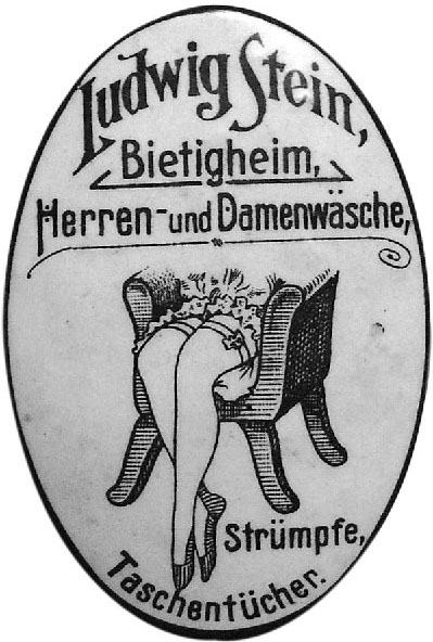Spiegel (Rückseite) des Textilgeschäftes Ludwig Stein in der Bietigheimer Bahnhofstraße.